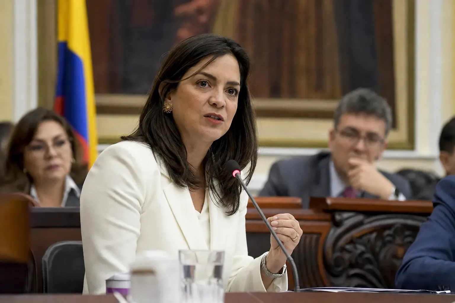 Ministra de Educación revela 10 fracturas críticas heredadas en el sector: 1,5 millones de niños sin matrícula